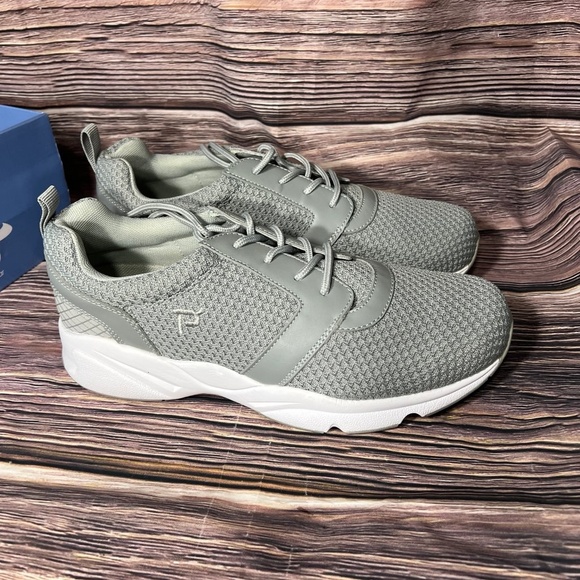 New Propet Stability X Walking Shoe - Men's 9.5 (W) E - Picture 2 of 12